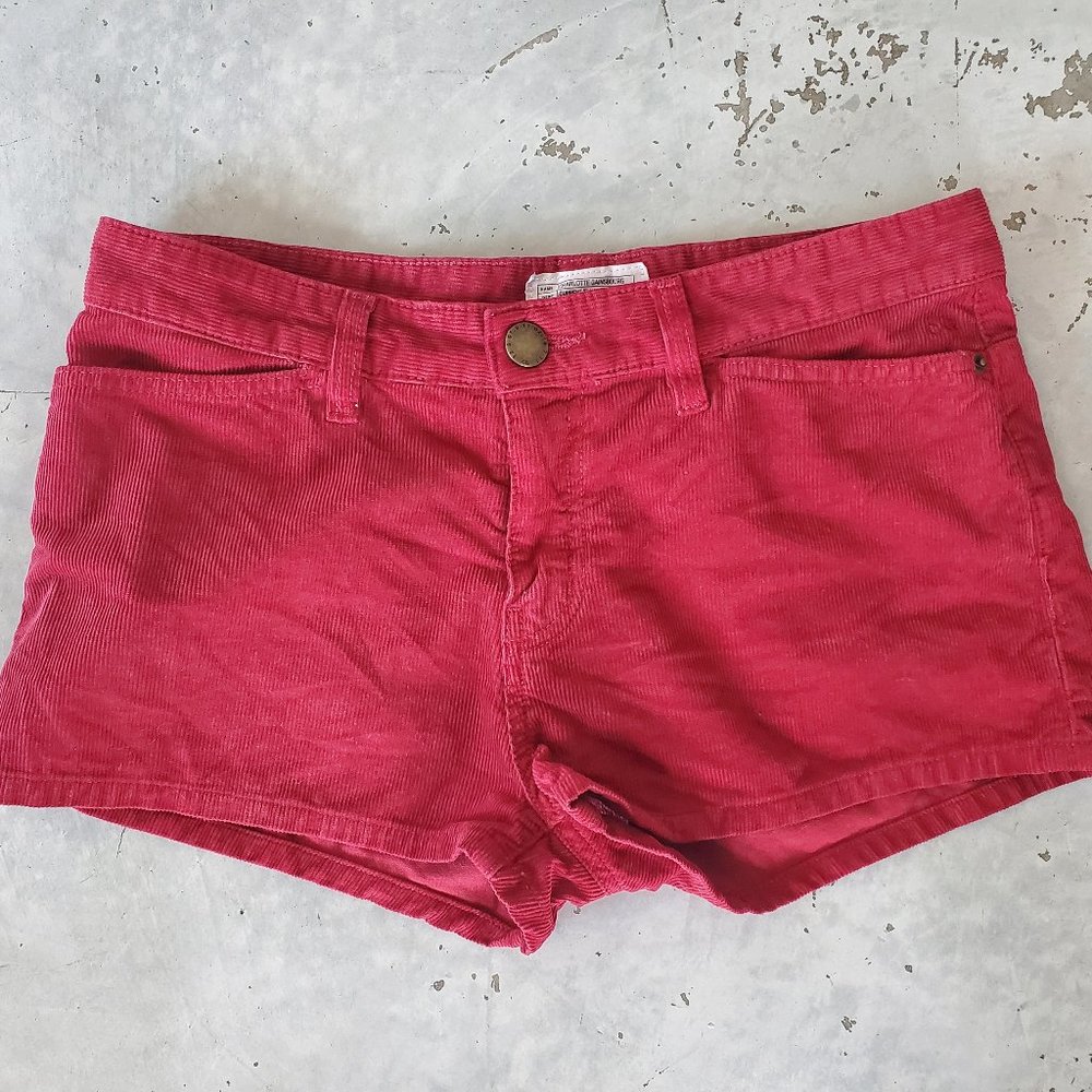 Current Elliot Charlotte Gainsbourg red corduroy shorts, sz 28